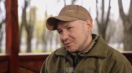 Президент присвоїв звання Героя України піхотинцю 24 ОМБр, який обороняв позицію 346 днів
