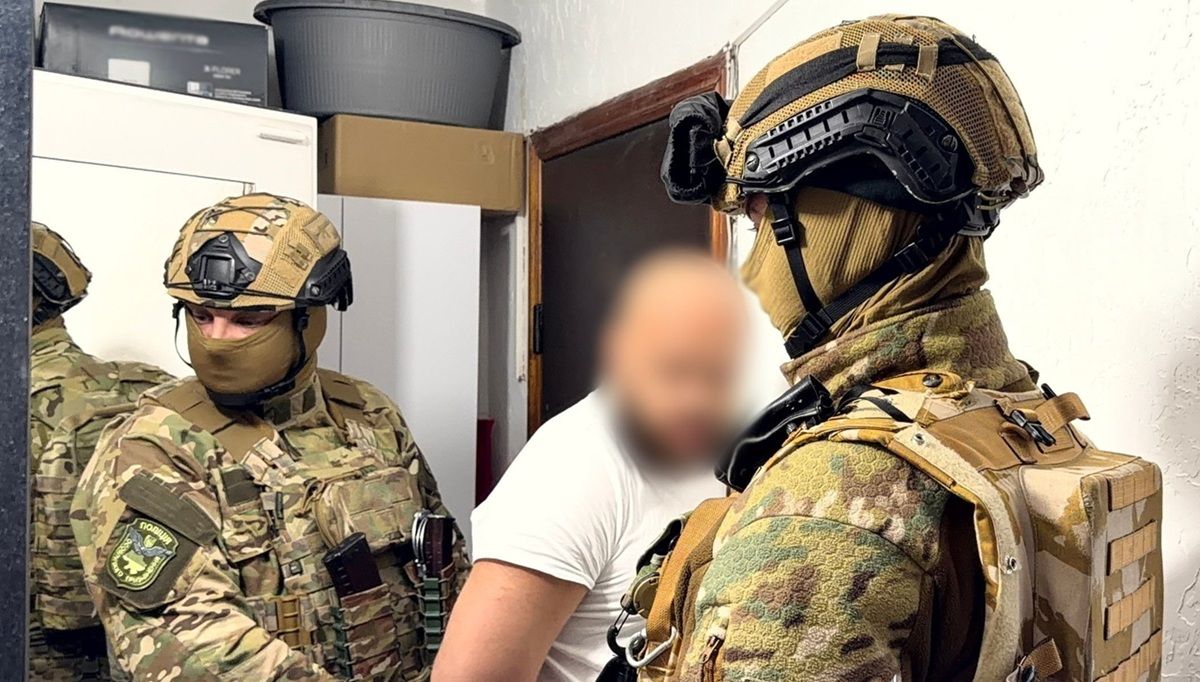 В Україні викрили схему легалізації іноземців через благодійну організацію