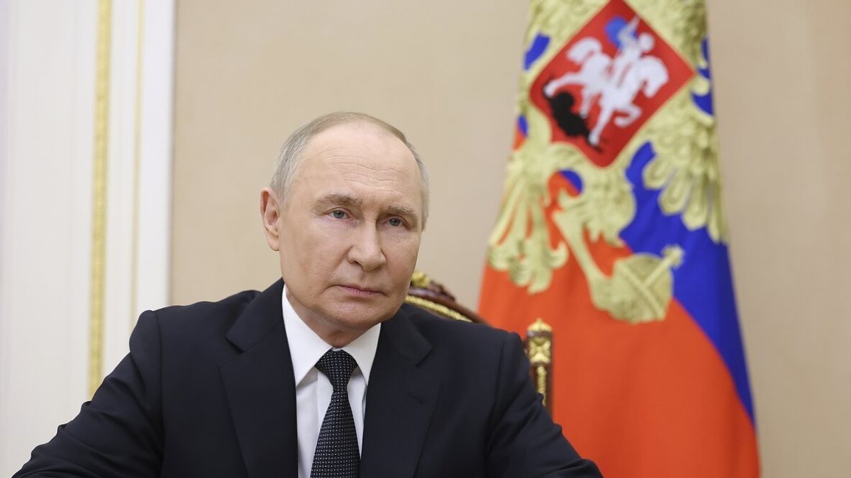 Російські військові пообіцяли Путіну захопити Донбас до осені