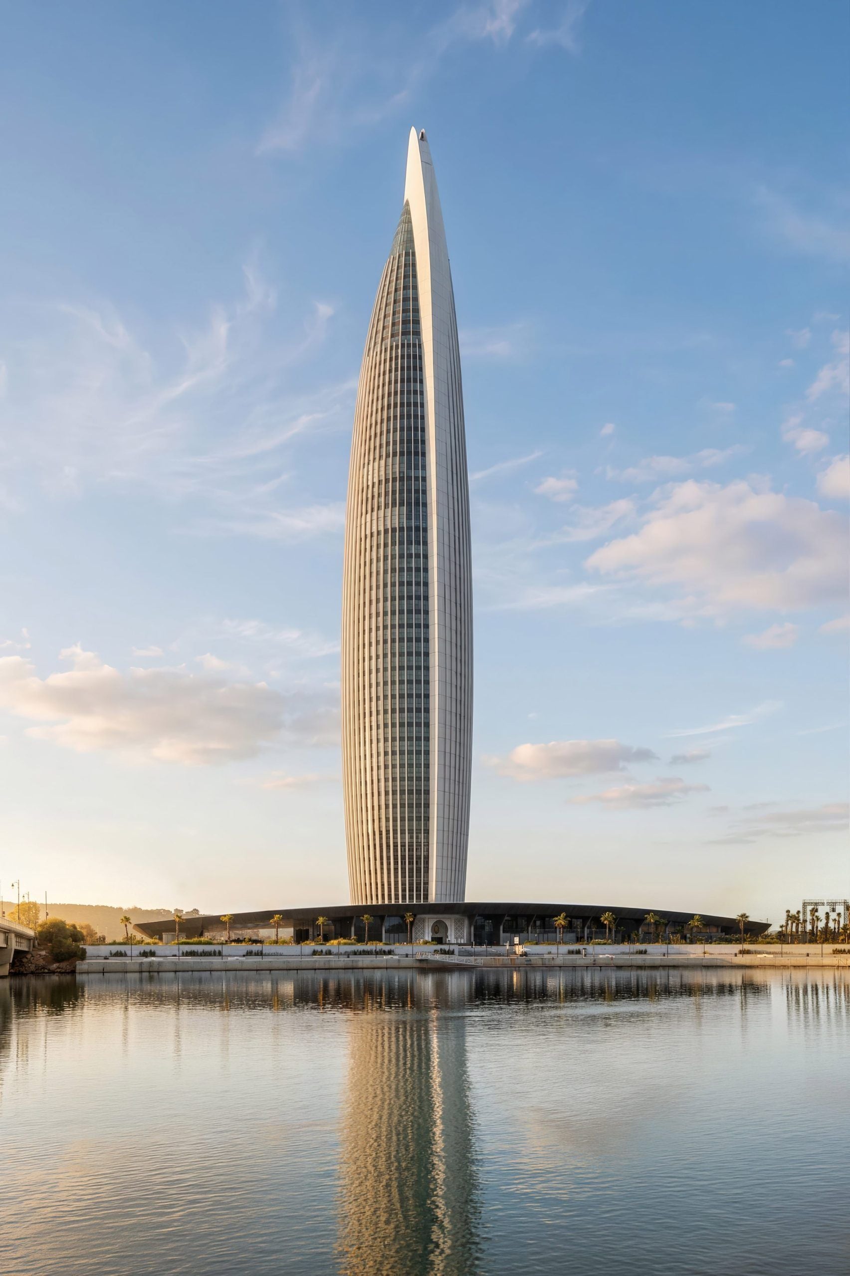 Фото від O Tower.