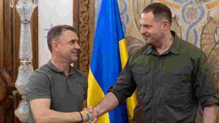 Екстренер збірної України Сергій Ребров вніс 30 млн грн на заставу для Єрмака