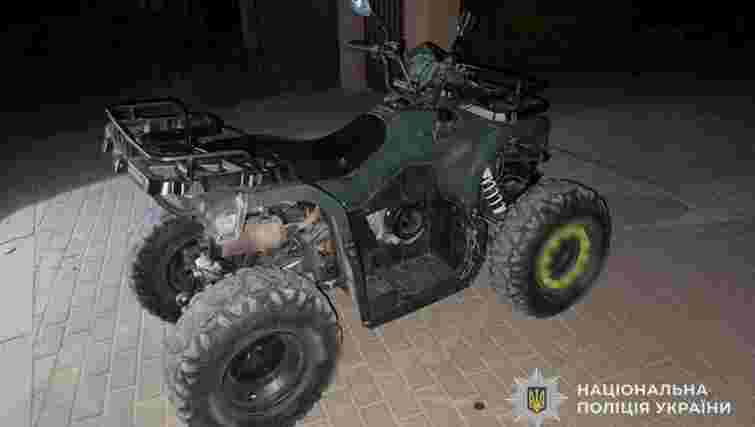 На Львівщині 10-річний хлопець на квадроциклі травмував пішохода