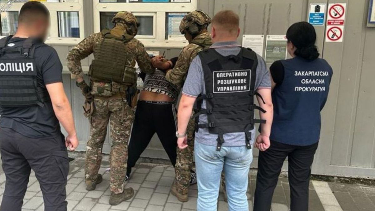 На Закарпатті засудили 46-річного чоловіка за спробу вивезти немовля за кордон