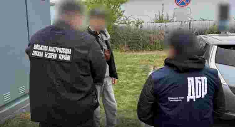 На Львівщині затримали сержанта за оформлення фіктивної відстрочки від мобілізації