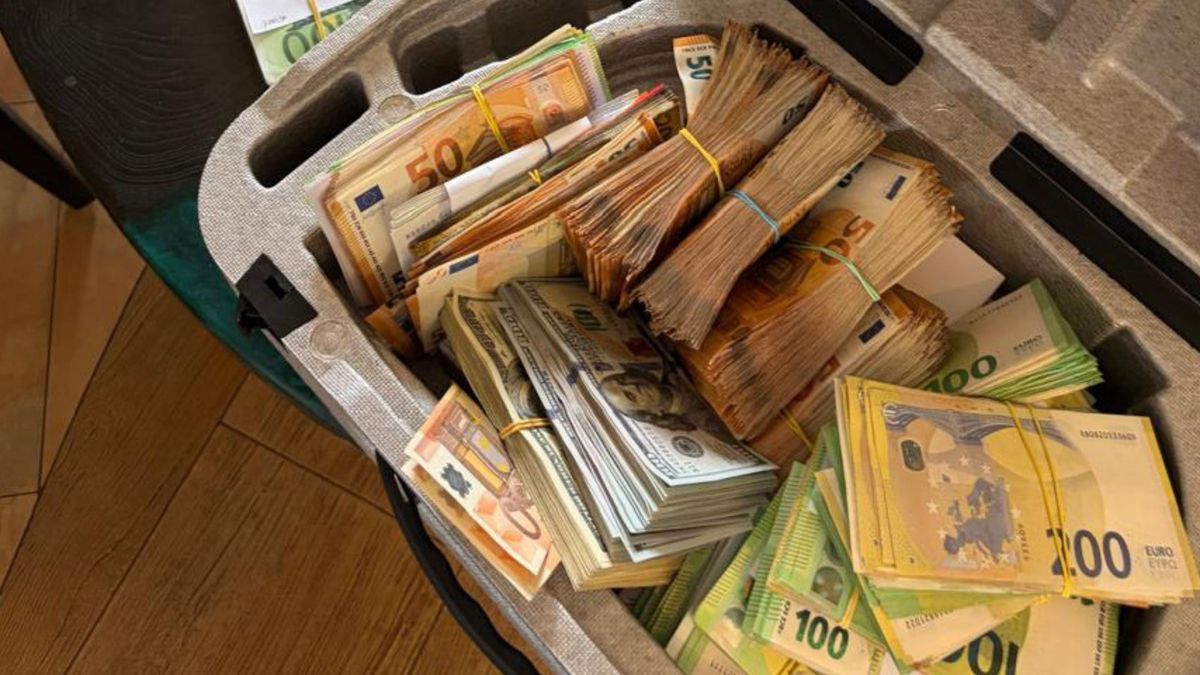 Відомий центр пластичної хірургії в Ужгороді підозрюють у несплаті 100 млн грн податків