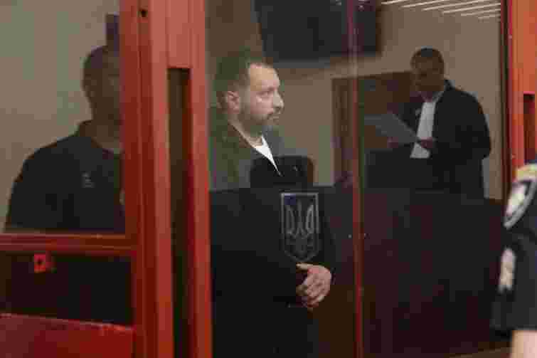 Суд відправив під варту посадовців поліції, підозрюваних у «кришуванні» порноофісів
