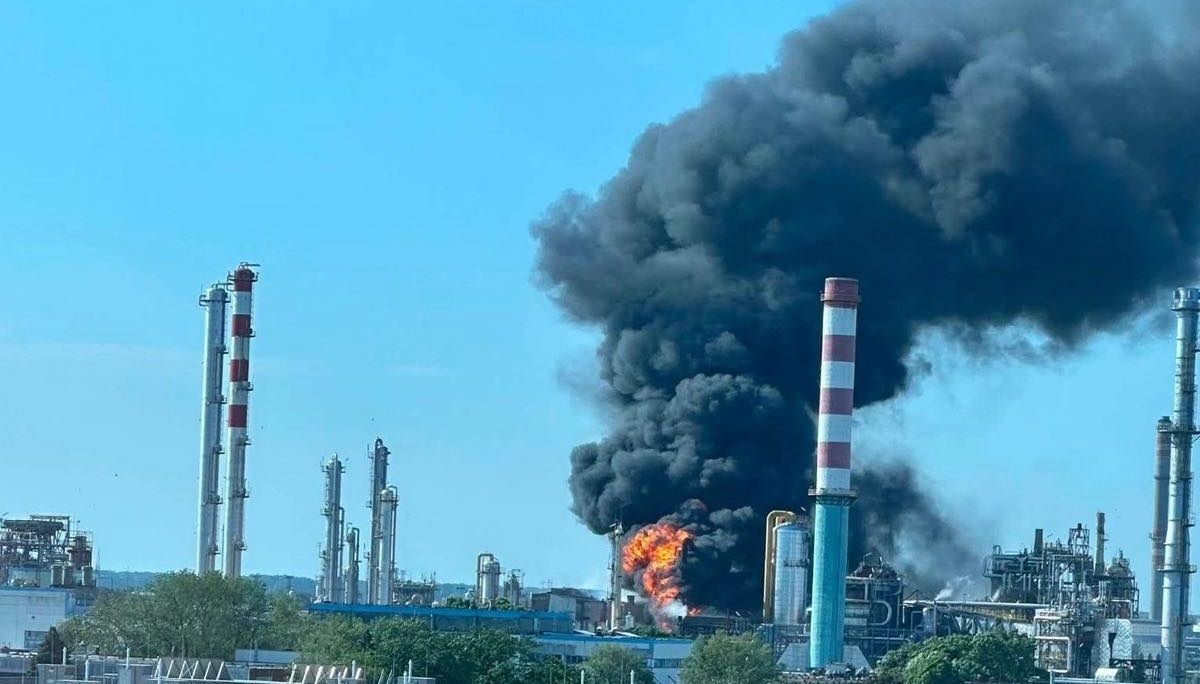 В Угорщині на заводі MOL стався вибух, є загиблий та поранені 