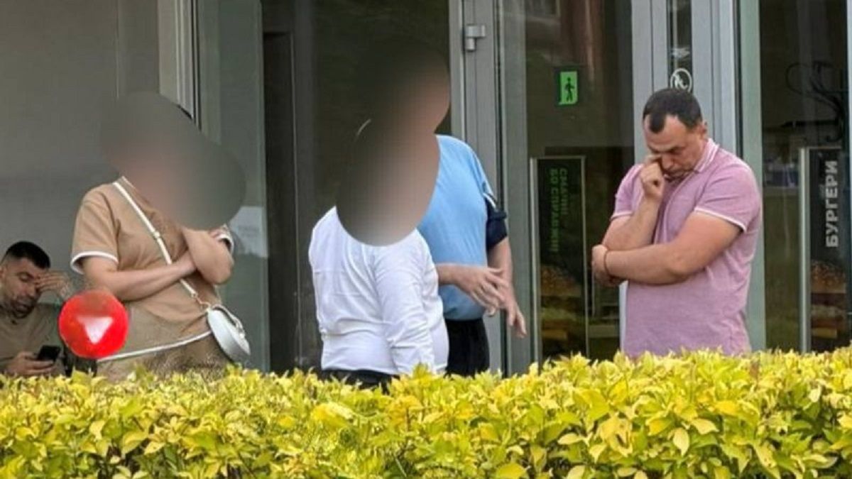 Скандального адвоката з Мукачева підозрюють у вимаганні 12 тис. доларів хабаря