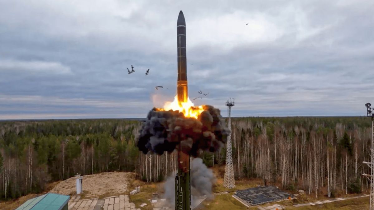 Росіяни атакували район Білої Церкви балістичною ракетою «Орєшнік»