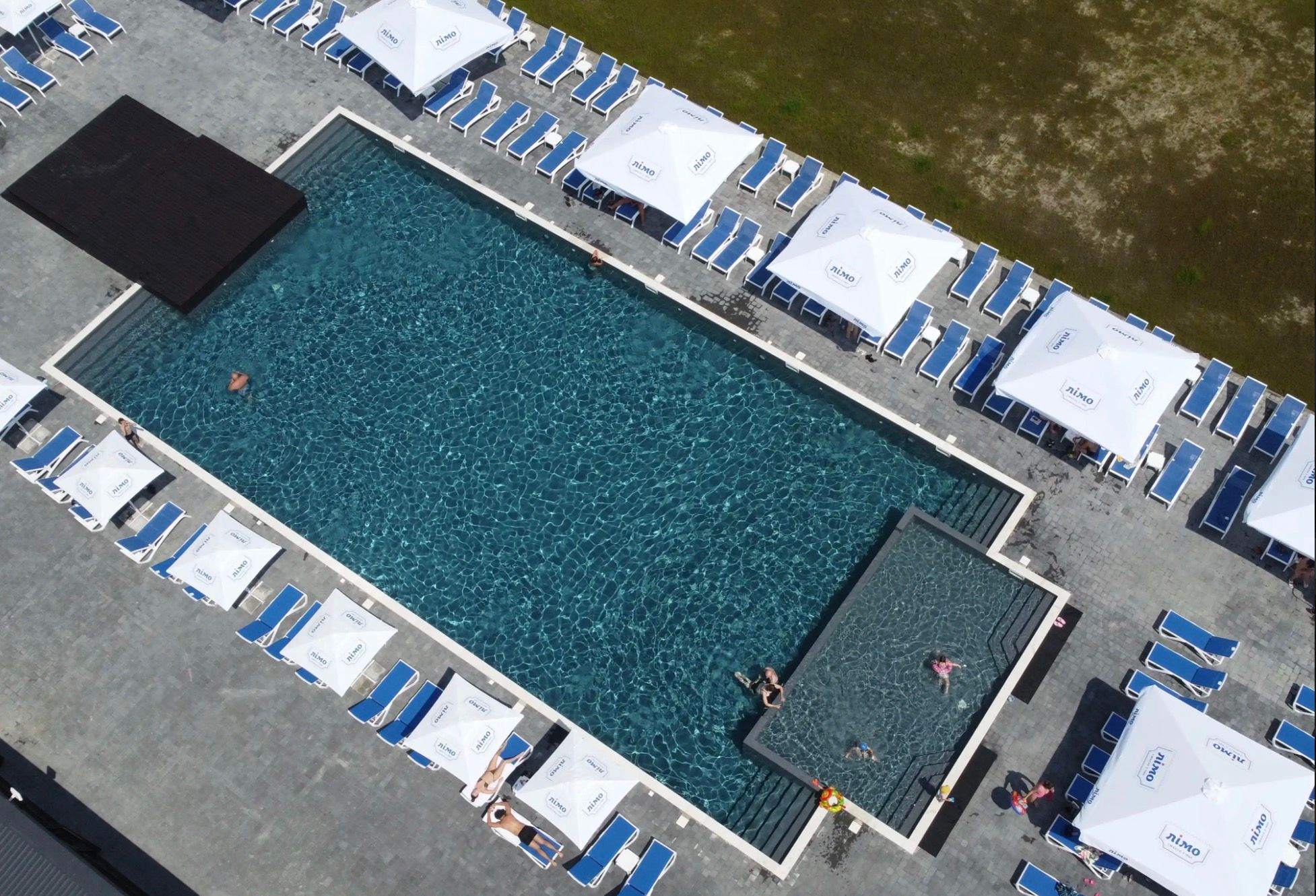 Gray pool & club