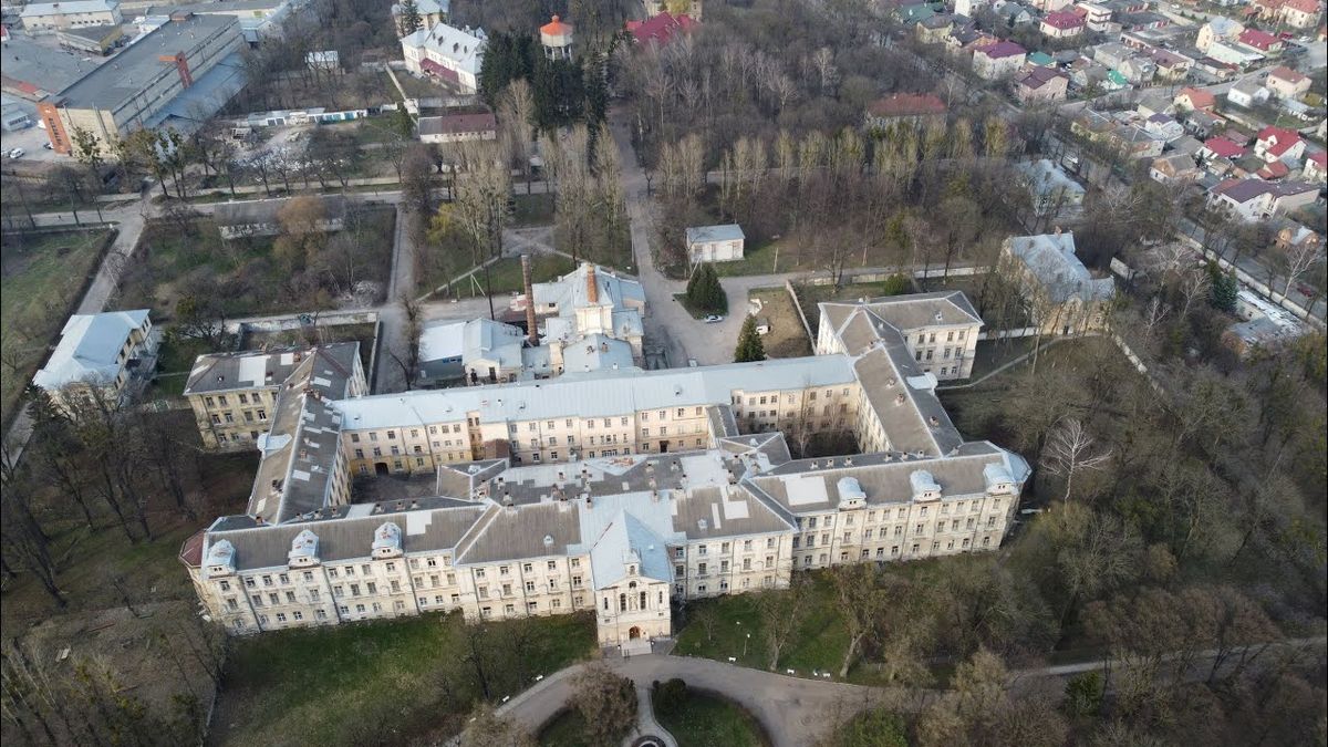 Скандальна «Вельт Капітал» виграла тендер на пів мільярда грн на ремонт психлікарні у Львові
