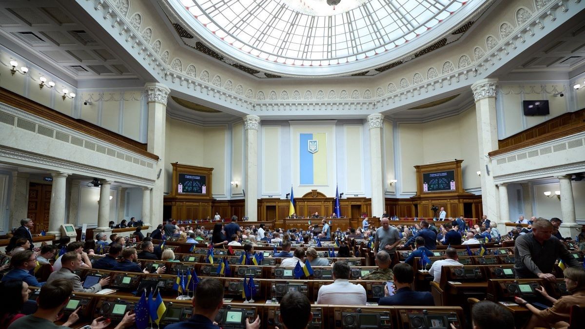 Верховна Рада ратифікувала угоду з ЄС на 90 млрд євро допомоги