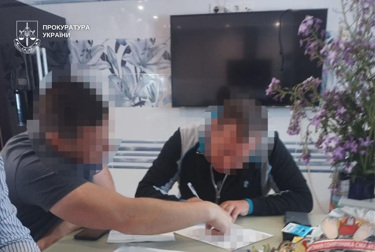 Поліція затримала фермера, підозрюваного у замаху на вбивство мера П’ятихаток