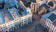 Дивитися «зверху» чи «з верху»: як правильно писати українською