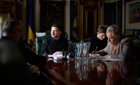 Зеленський попередив про підготовку росіянами нового масованого обстрілу