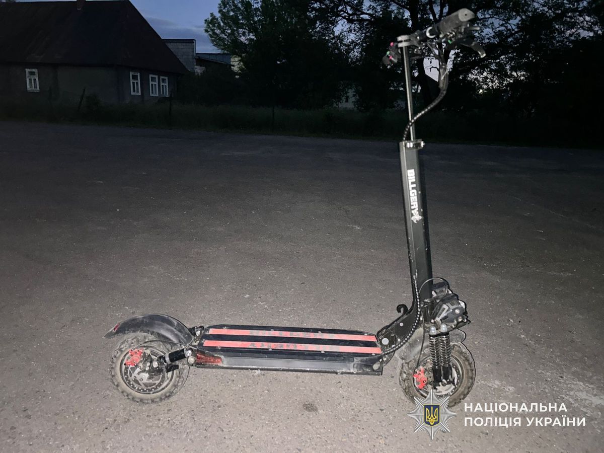 10-річна закарпатка потрапила в реанімацію після зіткнення з підлітками на електросамокаті