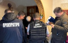 У Львові затримали експоліцейського за шантаж підприємців та вимагання данини