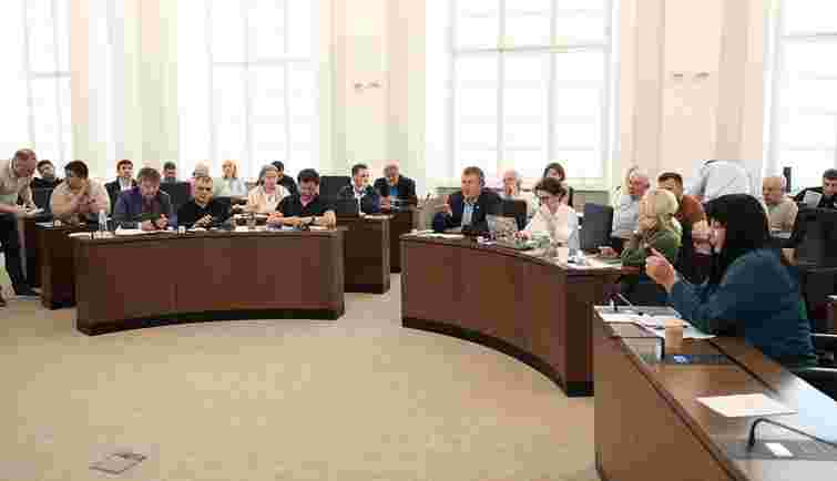 Львів змінив призначення землі на Майорівці для захисту мототраси від забудови