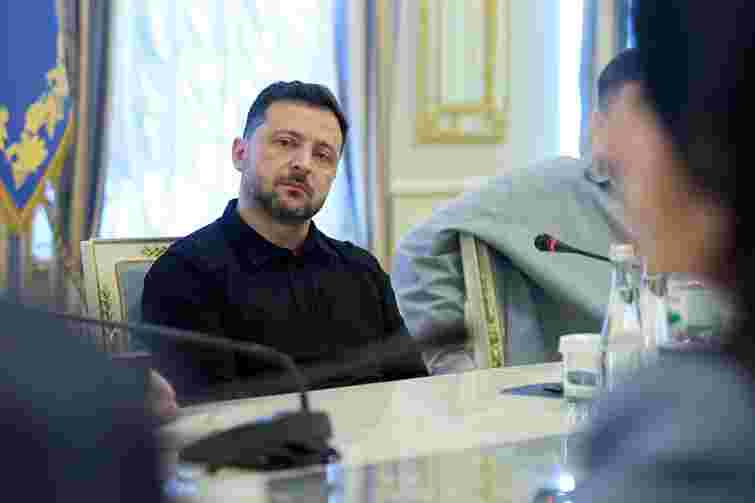 Зеленський заявив про готовність до прямих переговорів з Путіним