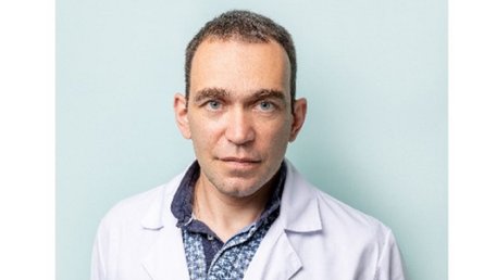 Хірург львівської лікарні вимагав 9 тис. доларів за продовження інвалідності