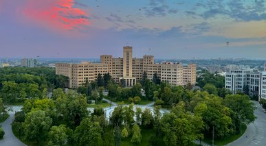 Подорожчання майже на 40%: Харківський університет Каразіна затвердив ціни для вступників