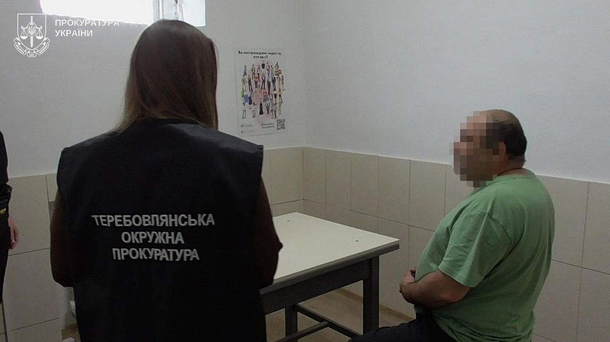 На Тернопільщині шахрай виманив у матері зниклого безвісти воїна понад 3 тис. доларів 