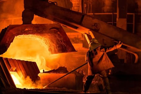 Рада ЄС затвердила нові квоти на сталь: чим це загрожує Україні