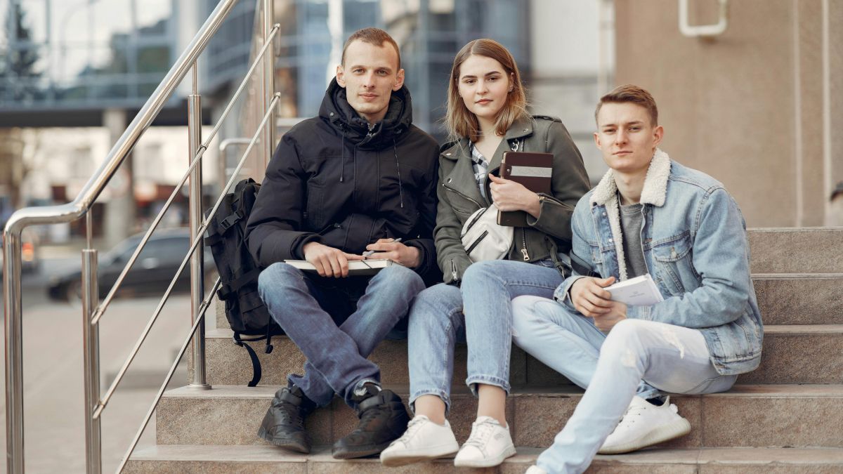 Українські студенти зможуть отримати п’ять видів освітніх грантів