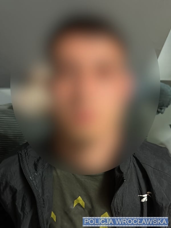 Поліція оприлюднила фото підозрюваних у викраденні українців