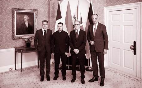 Пастка близького миру