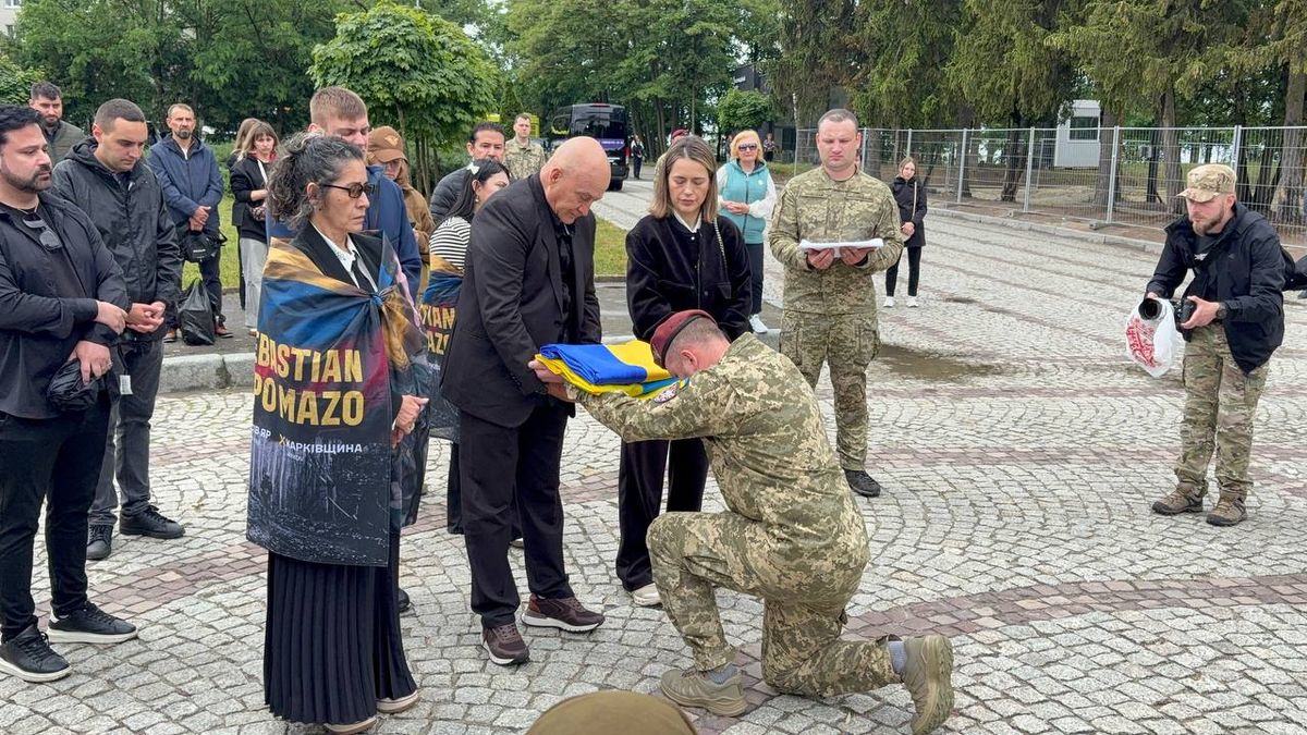 У Львові поховали 33-річного військового добровольця з Колумбії