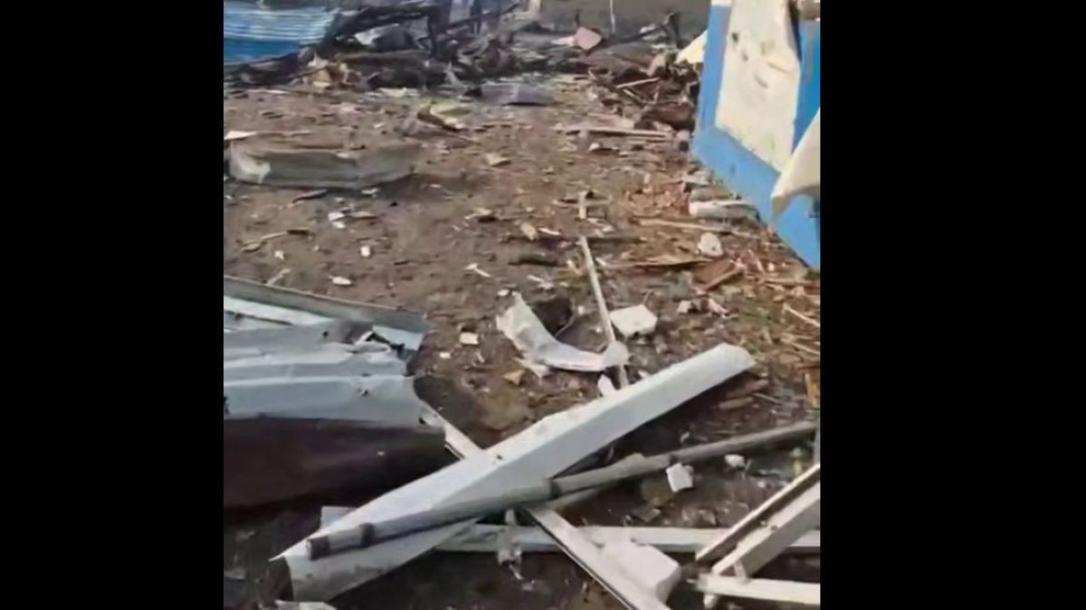 Росіяни атакували громаду на Дніпропетровщині 12 КАБами, під обстріл потрапив ринок