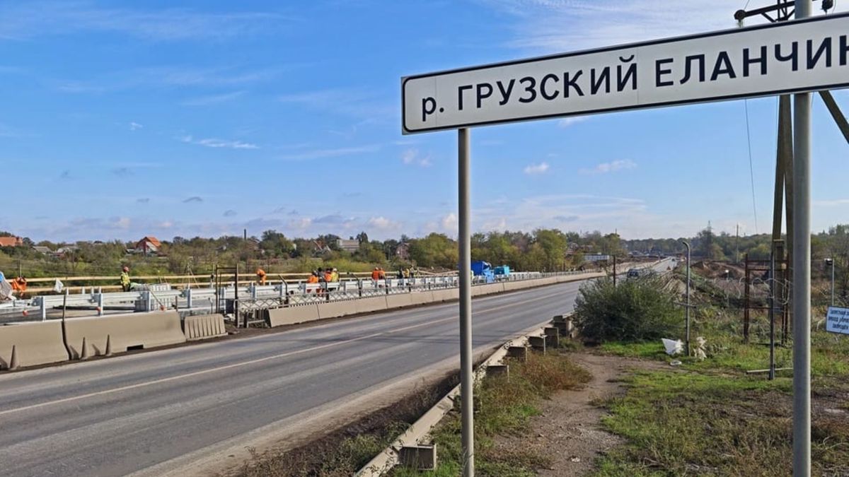 Трасу до Маріуполя перекрили через ураження російської колони