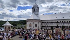 Поліція оштрафувала організатора хресної ходи УПЦ МП до монастиря на Буковині