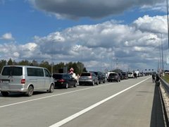 На українсько-румунському кордоні можливі затримки через протест митників