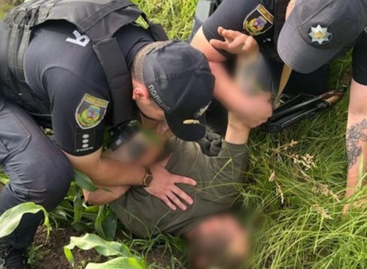 На Київщині затримали військового у СЗЧ за вбивство 17-річної дівчини