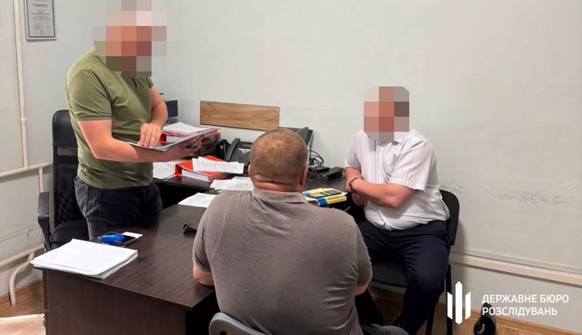 Двох експосадовців Золочівського лісгоспу затримали за масштабні рубки