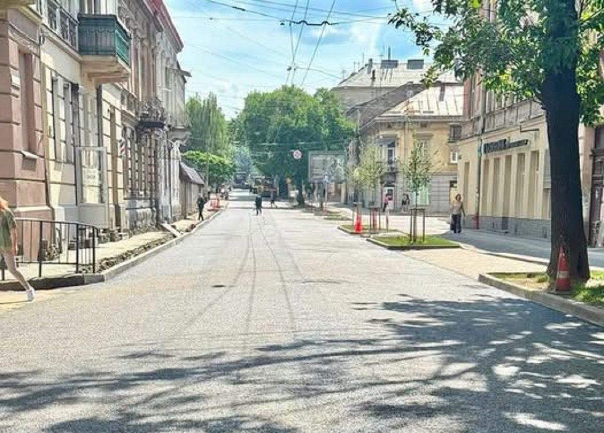 У Львові вул. Героїв УПА на тиждень відкрили для проїзду 