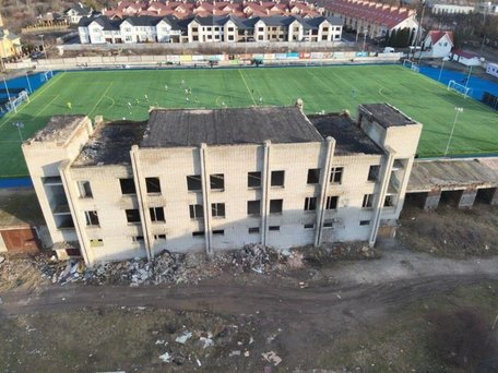 Недобудоване приміщення поліції в Рівному продали з аукціону за 26 млн грн