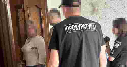 Ексчиновниці Дрогобицької РДА отримали підозри за незаконні виплати родичам на 41 млн грн