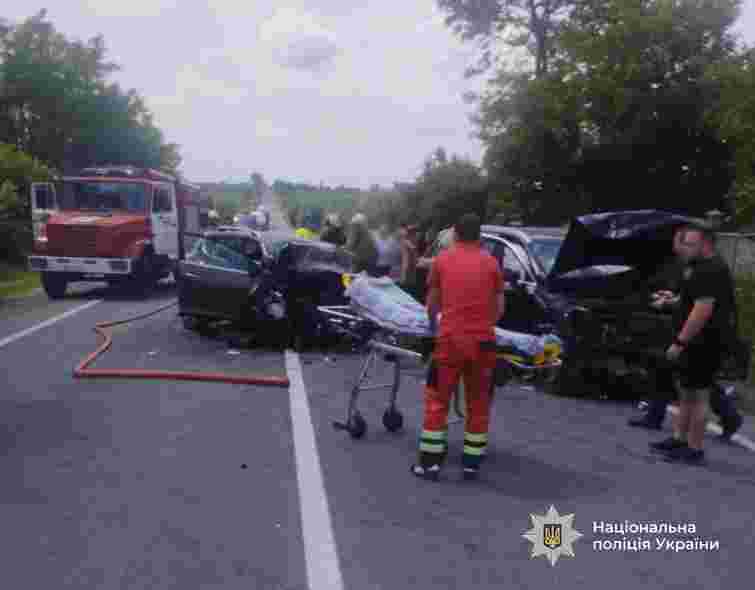 На Прикарпатті сталася смертельна аварія за участі водійок JAC і Volvo