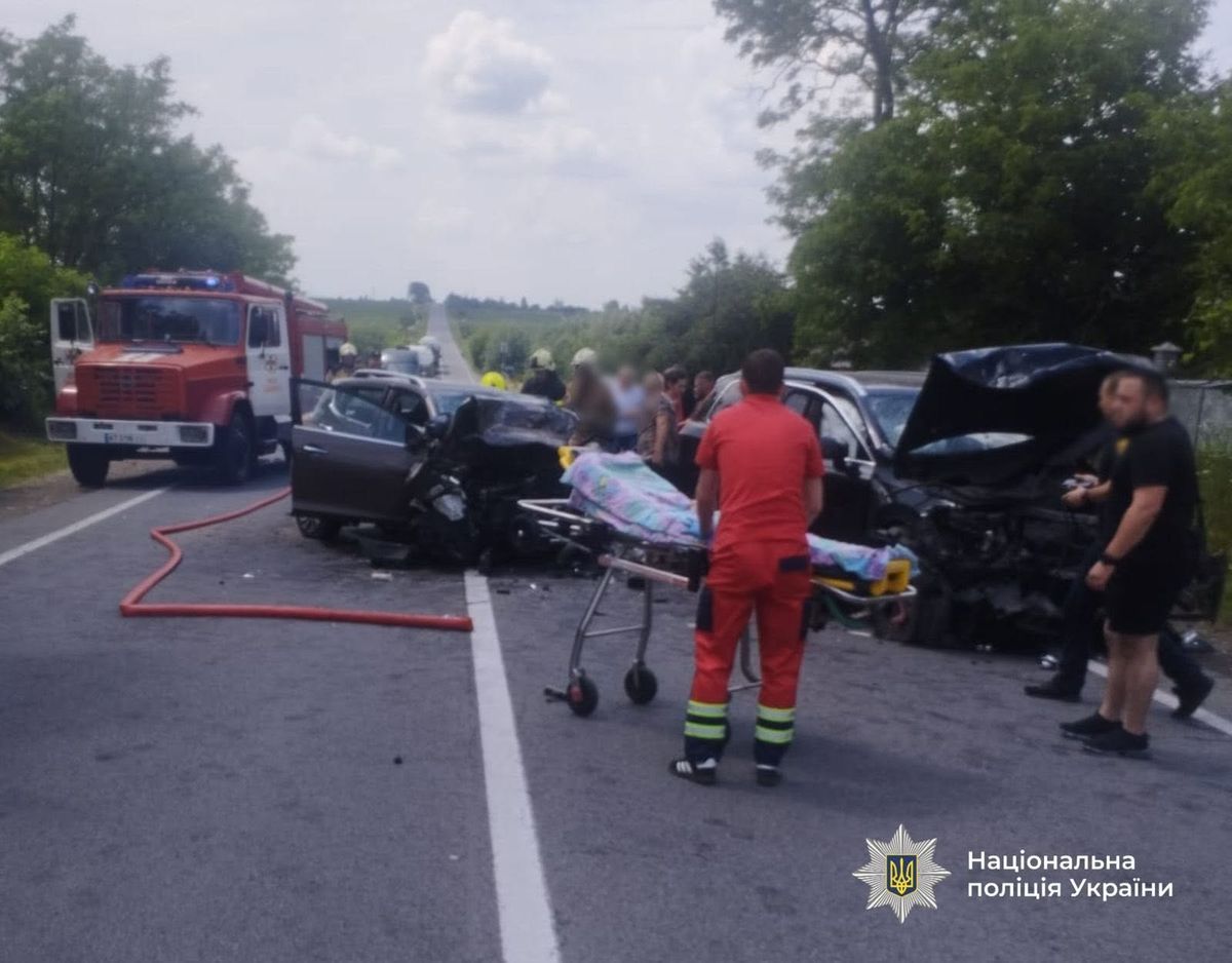 На Прикарпатті сталася смертельна аварія за участі водійок JAC і Volvo