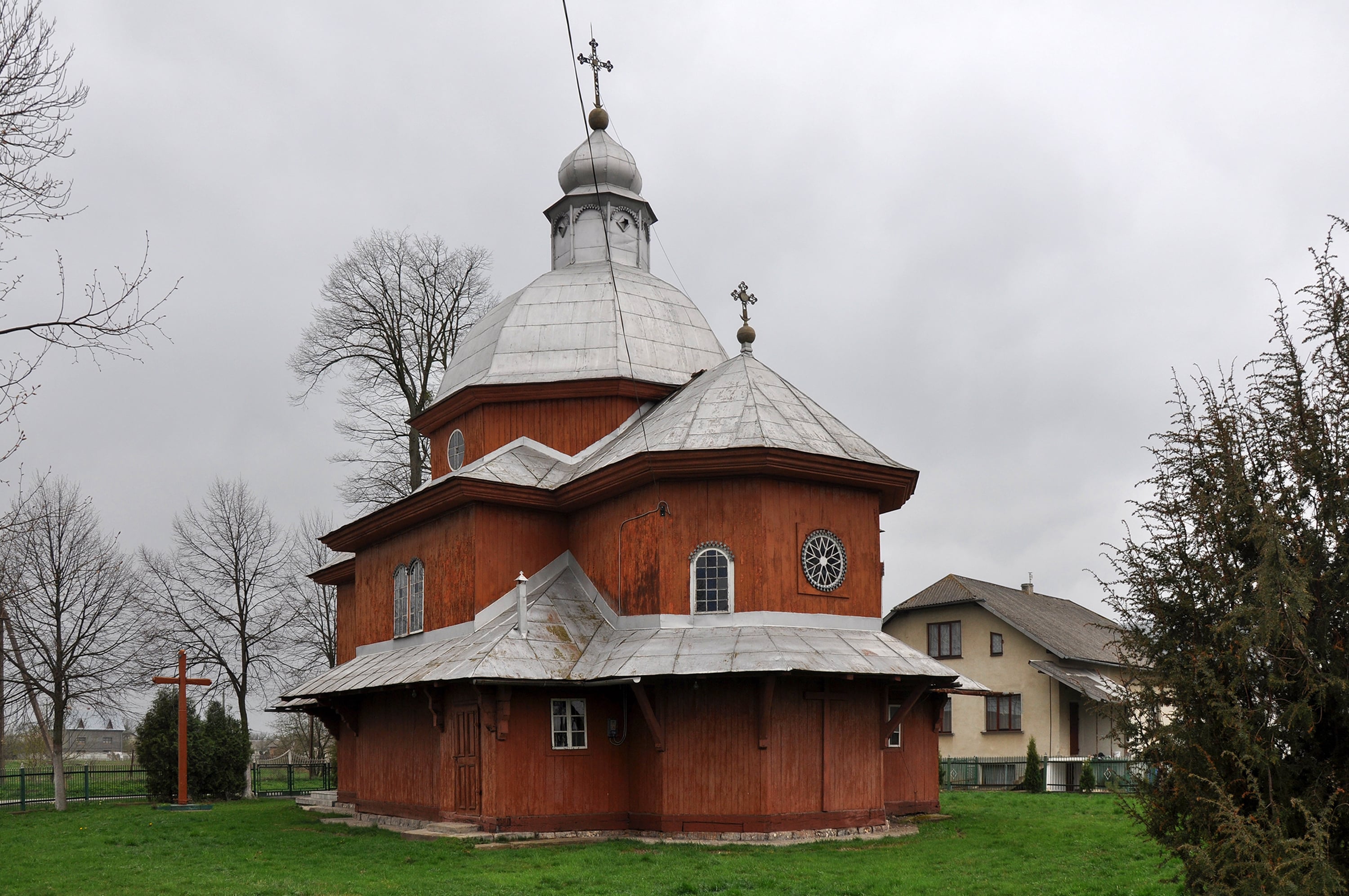 Церква Преображення Господнього у с. Братківці (фото Романа Бречка з Вікіпедії)