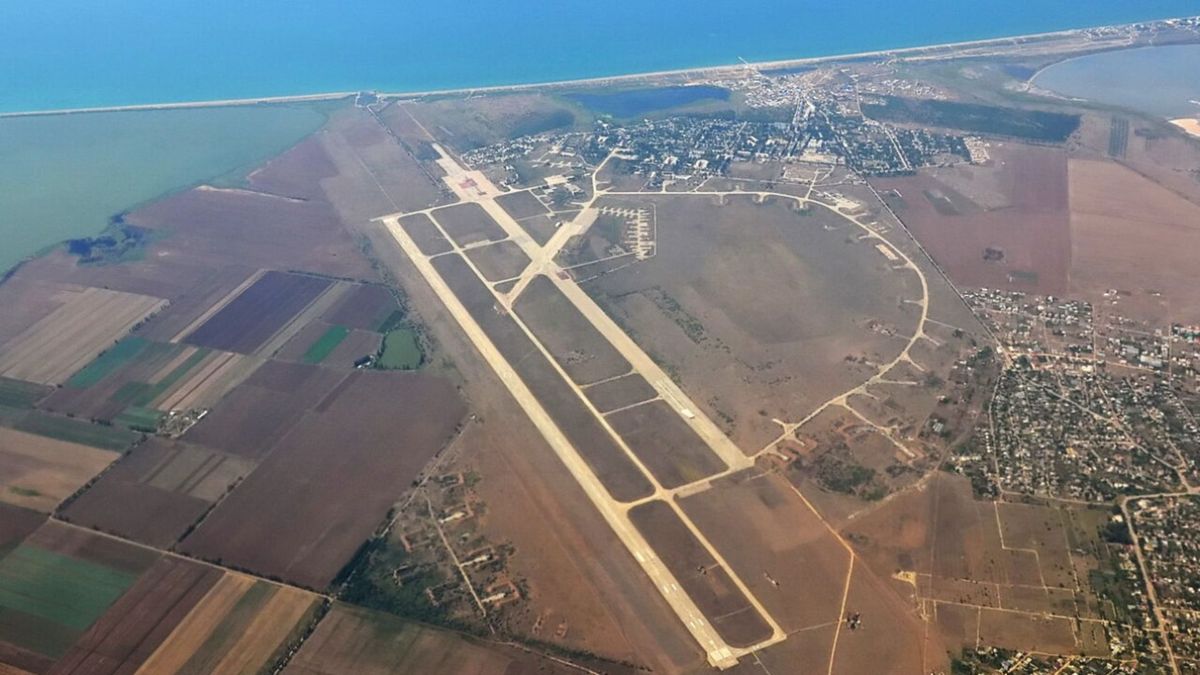 СБУ уразила дві військові авіабази та системи ППО у Криму 