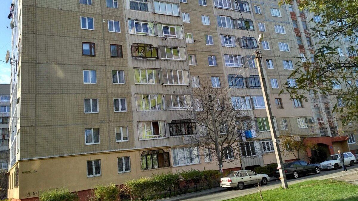 У квартирі не сховаєшся: які будинки найбільше нагріваються та в чому проблема
