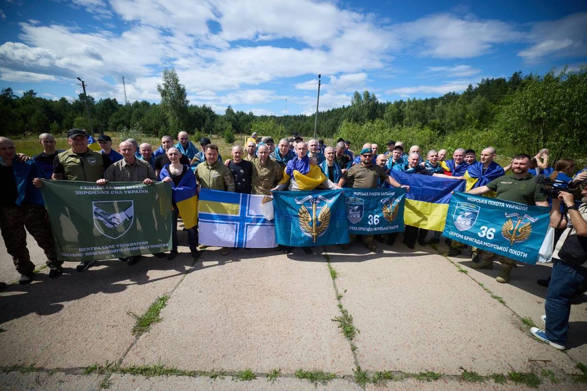 Після чотирьох років російського полону додому повернувся буковинець Віктор Камбур