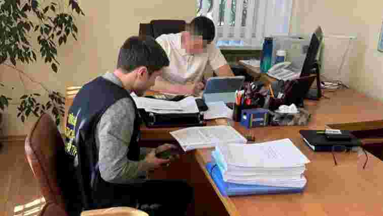 Директора філії «Укрзалізниці» підозрюють у завданні збитків на 48 млн грн 