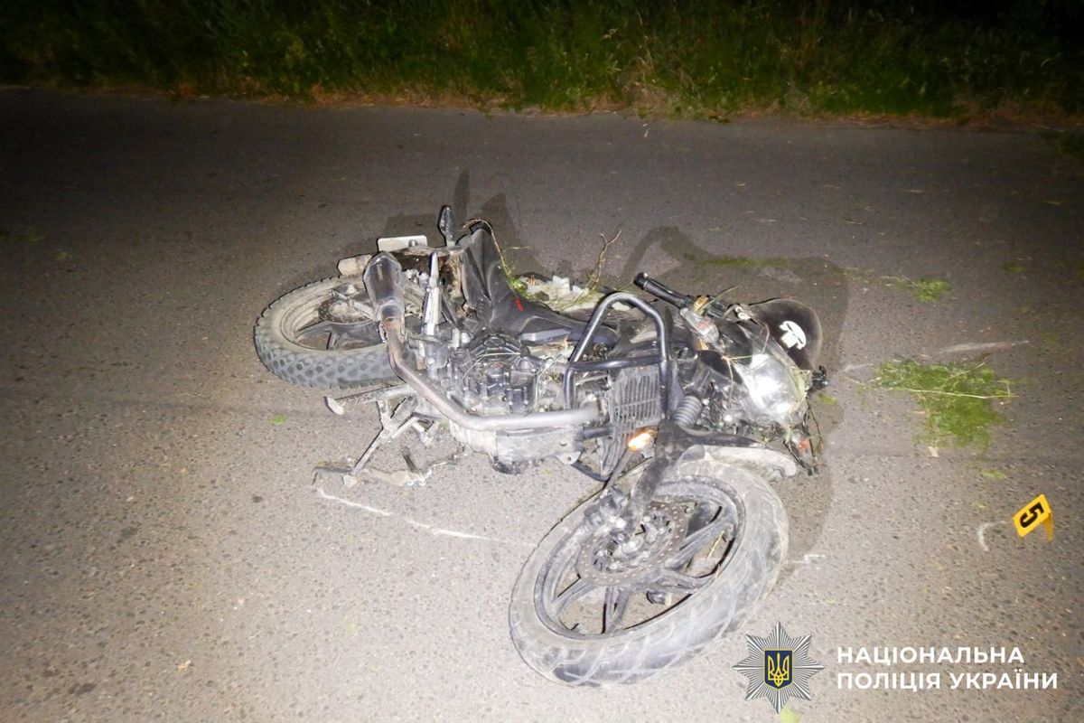 19-річний мешканець Рівненщини загинув унаслідок падіння з мотоцикла 