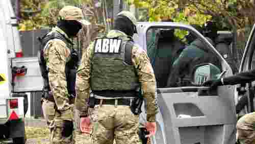 Польща депортувала дев’ятьох українців і двох білорусів через роботу на Росію