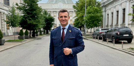 НАБУ оголосило Миколі Тищенку підозри у хабарництві та легалізації понад 12 млн грн